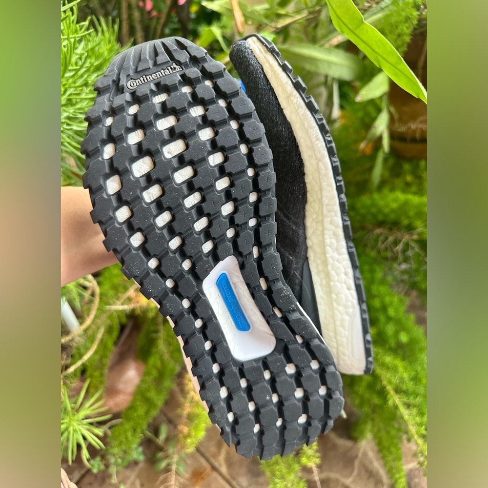 Ultraboost - Picture 3 of 7